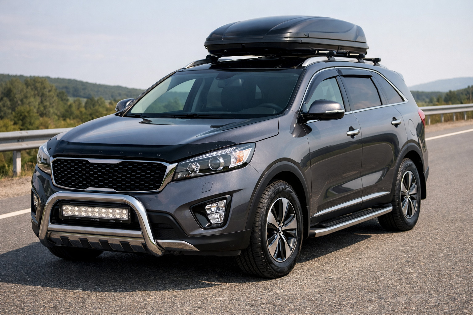 Praktisks uzlabojums Kia Sorento III UM 2014-2020 šosejai un motora pārsega aizsardzībai