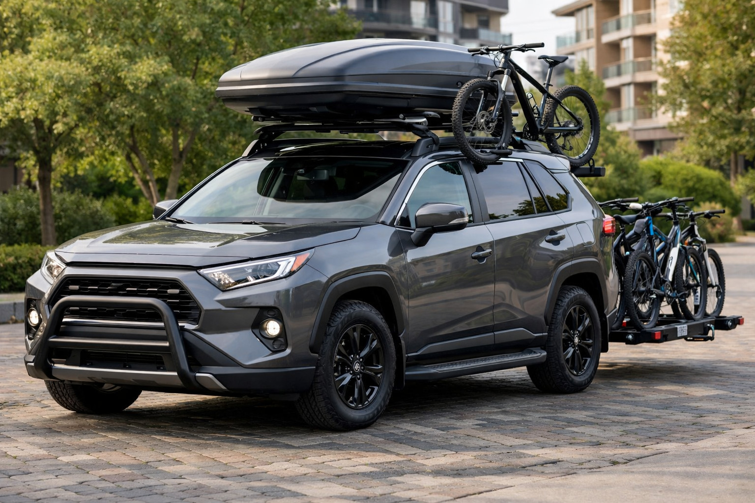 Ko uzstādīt Toyota RAV4 2019+ pēc pirkuma pilsētai un ģimenes braucieniem