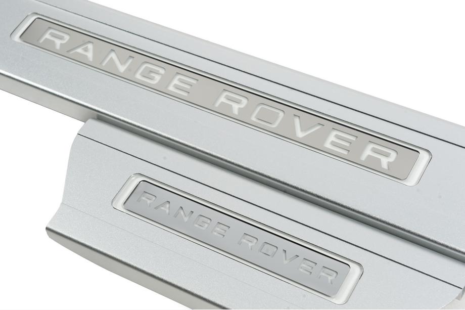Range Rover Sport 2014–2022 Durvju sliekšņu uzlikas Range Rover (4 gab.) Foto 1