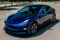 Tesla Model 3 2017– Priekšējā bampera lūpa Lip Fast (2017-2023) foto 4