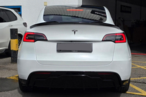 Tesla Model Y 2020– Fast aizmugurējā bufera difuzors (2020-2024) foto 4