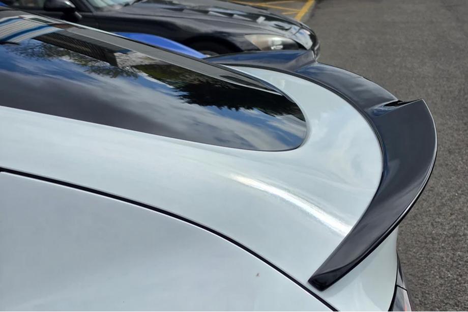 Tesla Model Y 2020– Fast spoileris (2020-2024) Image