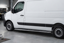 Nissan NV400 2010–2024 Maydos V1 sānu pakāpieni (2 gab., alumīnijs) foto 1