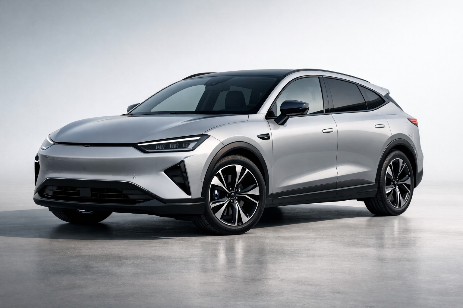 XPeng G6 2026: apskats par Ķīnas konkurentu Tesla Model Y un BYD Sealion 7