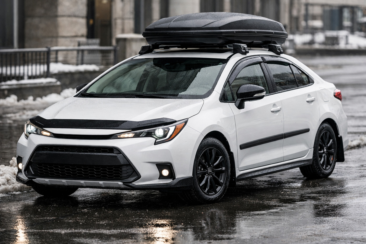 Ko uzstādīt Toyota Corolla 2019+ braukšanai pilsētā lietū un putrā