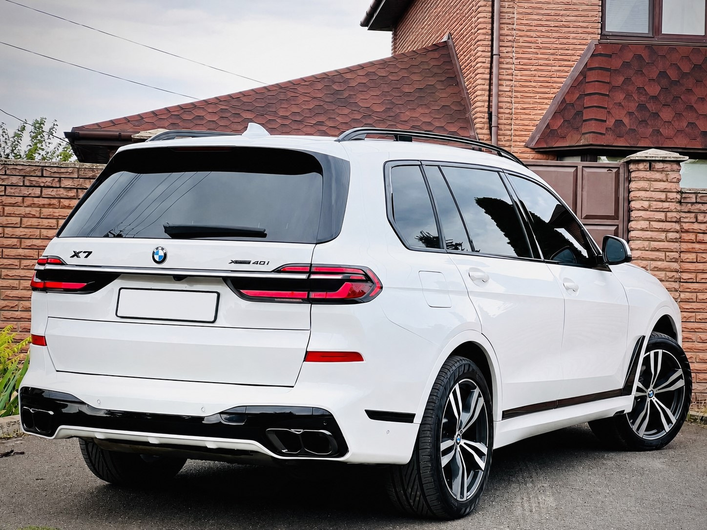 BMW X7 G07 2019–: LCI M-Performance restailinga komplekta uzstādīšana