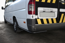 Volkswagen LT 1995–2006 Aizmugurējie stūru elementi AK-SO Black (nerūsējošais tērauds) foto 1