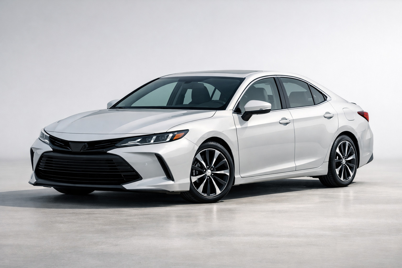 Toyota Camry (XV80) apskats: uzticams jaunās paaudzes hibrīda sedans