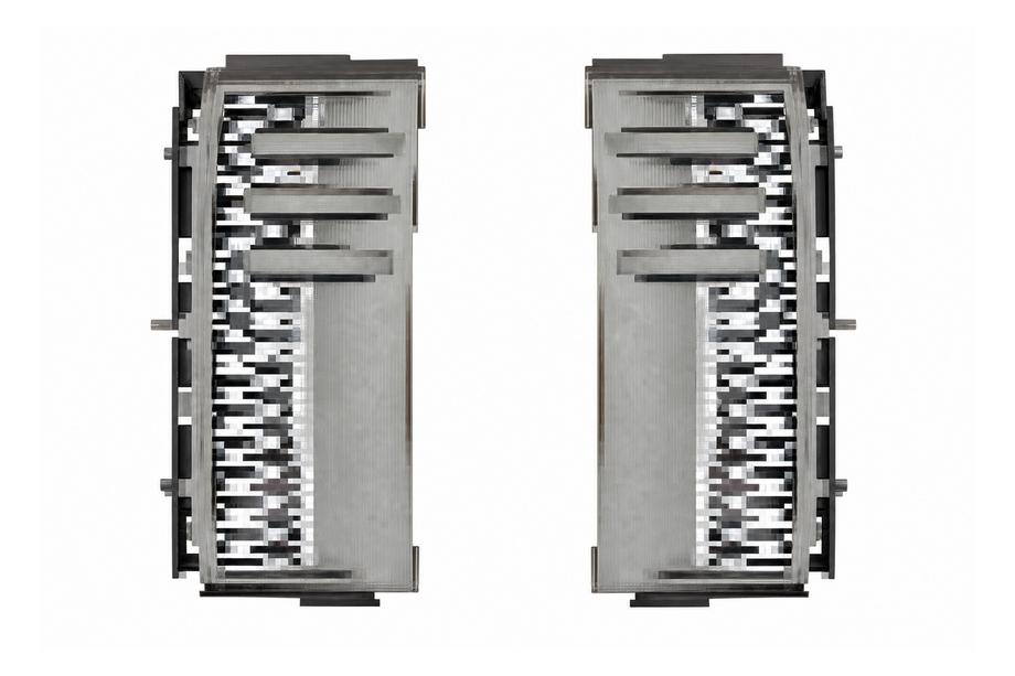 Range Rover III L322 2002–2012 Spārna ventilācijas reste (2010-2012) Image