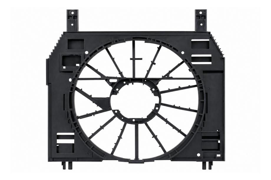 Range Rover IV L405 2013–2021 Elektroventilatora rāmis 3.0 L6 (2018) Image