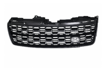Land Rover Discovery Sport 2014– Pilnīgi melna radiatora reste foto 1