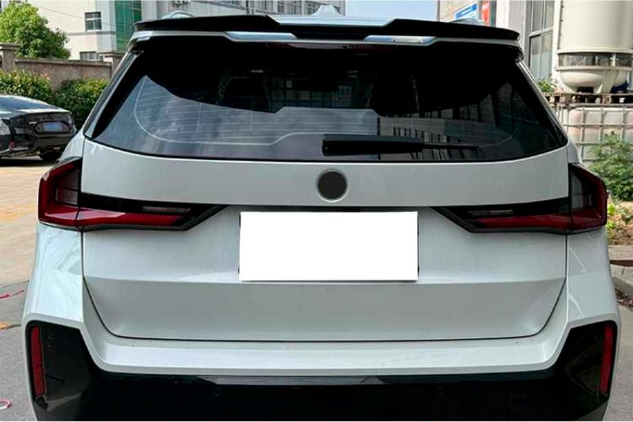 BMW X1/iX1 (U11) 2022– DPT M-Style spoilers (melns spīdīgs) Image