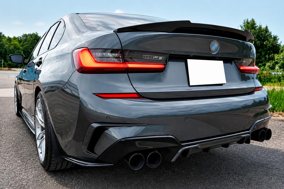 BMW 3. sērija G20/G21 2018– Aizmugurējās FLAP uzlikas DPT (G20, spīdīgi melns) Foto 1