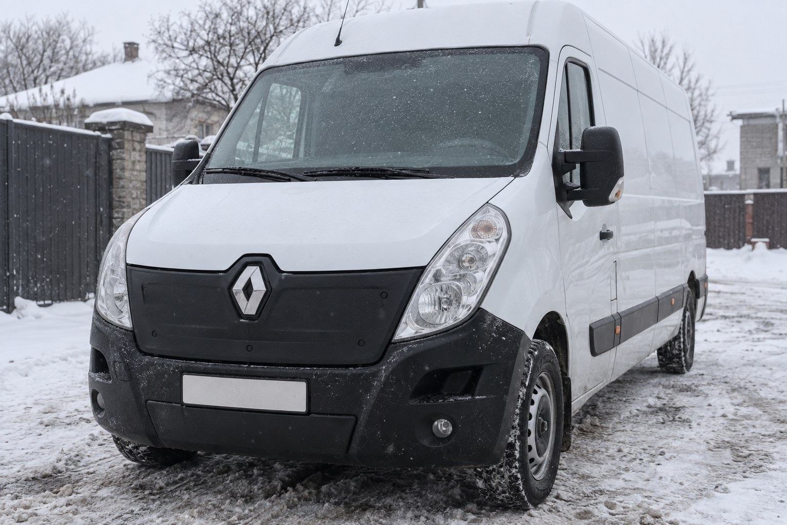 Ziemas pārsegs Renault Master, Trafic, Kangoo, Opel Vivaro un Ford Transit: kuru resti aizsegt
