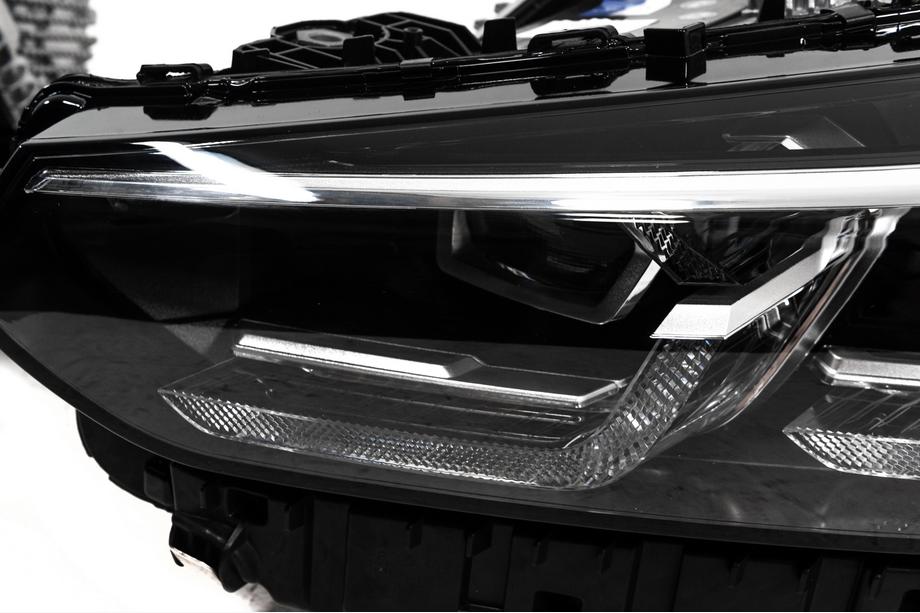 BMW X3 G01 2018– OEM LCI priekšējie lukturi (pārbūvētiem auto 2022–2024) Foto 7