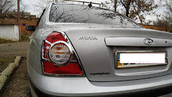 Hyundai Elantra (XD) 2000–2011 Aizmugurējo lukturu uzlikas (2 gab., plastmasa) foto 4