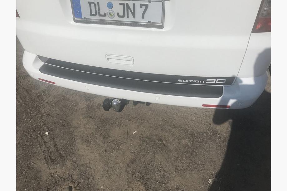 Volkswagen T5 2010–2015 Aizmugurējā bufera uzlika ar atloku (ABS plastmasa) Matēta Foto 3