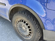 Volkswagen Caddy 2004–2010 Spārnu arku uzlikas (matēti melnas) foto 10