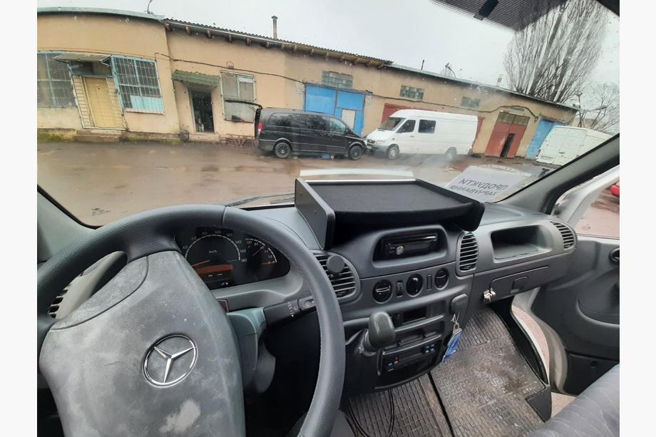Mercedes Sprinter W901/902/903/904/905 1995–2006 Paneļa plaukts (2000-2006, tips-1) Foto 2