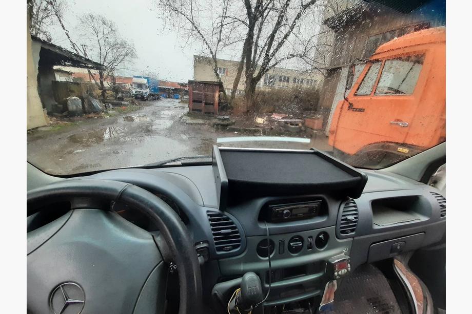 Mercedes Sprinter W901/902/903/904/905 1995–2006 Paneļa plaukts (2000-2006, tips-1) CDI Image