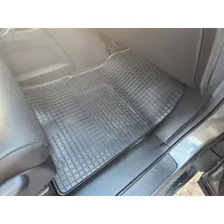 Gumijas salona paklājiņi (4 gab., Stingray Premium) foto 3