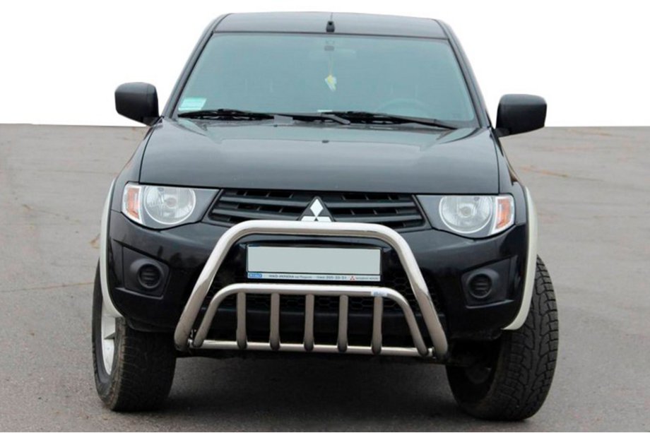 Mitsubishi L200 2006–2015 Bullbārs (nerūsējošais tērauds) Image