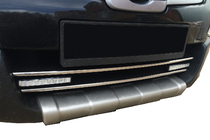 Nissan Qashqai 2007–2010 Līstes apakšējai radiatora restei (2 gab., nerūsējošais tērauds) Carmos - turku teras foto 1