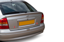 Opel Astra G Classic 1998–2012 Bagāžnieka malas uzlika (nerūsējošais tērauds) OmsaLine – itāļu nerūsējošais tērauds foto 1