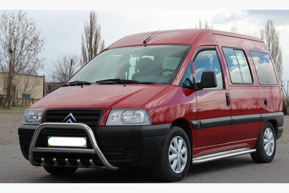 Citroen Jumpy 1996–2007 Priekšējais bullbar WT003 (nerūsējošais tērauds) d51, bez uzraksta Foto 3