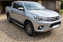 Toyota Hilux 2015– Sānu pakāpieni Maydos V1 (2 gab., alumīnijs / nerūsējošais tērauds) foto 1