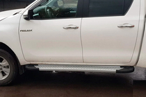 Toyota Hilux 2015– Sānu pakāpieni Allmond Grey (2 gab., alumīnijs) foto 4