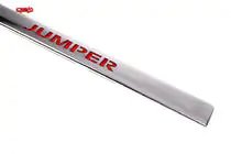 Citroen Jumper 2007–2025 Hromēta līste virs numurzīmes ar sarkanu LED apgaismojumu (nerūsējošais tērauds) foto 3