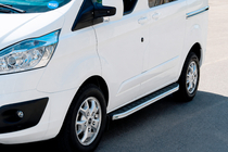 Ford Custom 2013–2022 Sānu pakāpieni Fullmond (2 gab., alumīnijs) Īsā riteņu bāze foto 1