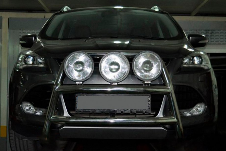 Ford Kuga/Escape 2013–2019 Bullbārs WT018 (nerūsējošais tērauds) Image