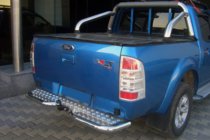 Ford Ranger 2007–2011 Aizmugurējie stūri AK003 (2 gab., nerūsējošais tērauds) foto 2