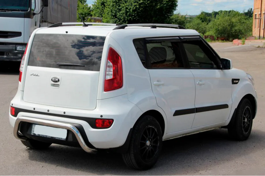 Kia Soul I 2008–2013 Aizmugurējais aizsargstienis AK002 (nerūsējošais tērauds) Image