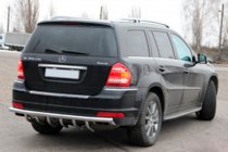 Mercedes GL class X164 2006–2012 Aizmugurējā aizsargstīpa AK-style (nerūsējošais tērauds) foto 1