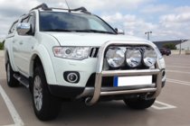 Mitsubishi L200 2006–2015 Bullbārs WT018 (nerūsējošais tērauds) foto 1