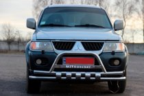 Mitsubishi Pajero Sport 1996–2007 Priekšējais aizsargloks ST015↗WT (nerūsējošais tērauds) foto 2