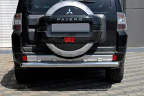 Mitsubishi Pajero Wagon IV 2006–2021 Aizmugurējais aizsargloks AK002 (nerūsējošais tērauds) foto 1