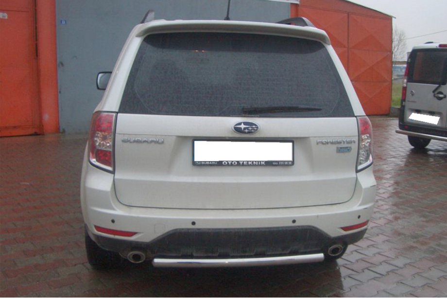 Subaru Forester 2008–2013 Aizmugurējais aizsargstienis AK002 (nerūsējošais tērauds) Image