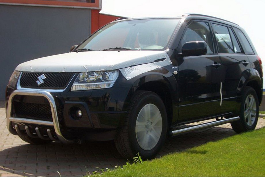 Suzuki Grand Vitara 2005–2017 Priekšējais aizsargstienis (kengurins) QT006 (nerūsējošais tērauds) Image