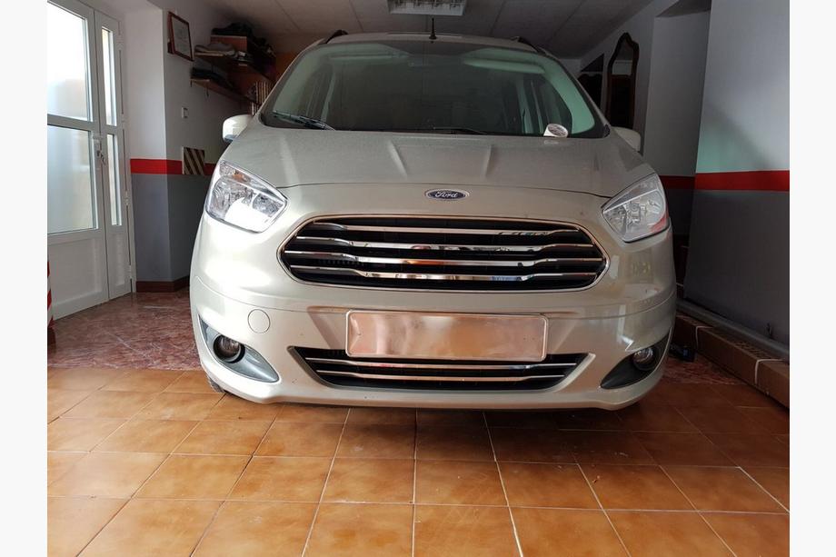 Ford Courier 2014–2023 OmsaLine radiatora režģa uzlikas (2014-2018, 4 gab., nerūsējošais tērauds) Image