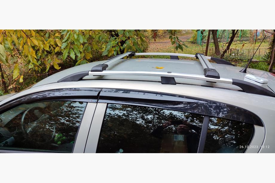 Opel Astra H 2004–2013 Jumta šķērsstieņi parastajiem relingiem, slēdzami ar atslēgu (2 gab.) Melns Image
