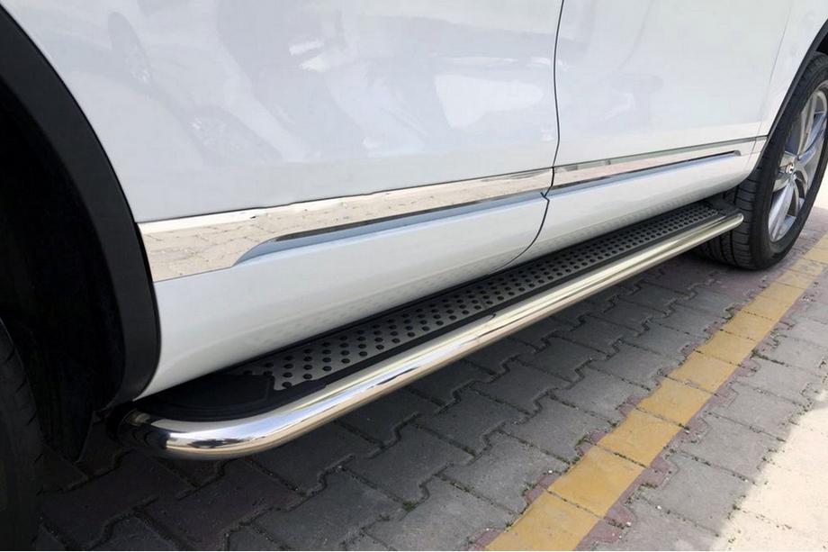 Volkswagen Touareg 2010–2018 Sānu pakāpieni Maydos V2 (2 gab., alumīnijs/nerūsējošais tērauds) Image