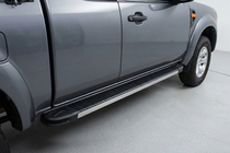 Mazda BT-50 2007–2012 Sānu sliekšņi Maya V1 (2 gab., alumīnijs) foto 1