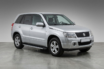 Suzuki Grand Vitara 2005–2017 Sānu sliekšņi Maya V1 (2 gab., alumīnijs) foto 1