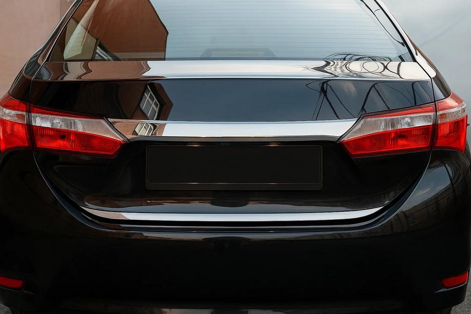 Toyota Corolla 2013–2019 Bagāžnieka malas uzlika (nerūsējošais tērauds) Image