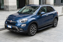 Fiat 500X 2014–2024 Sānu pakāpieni Bosphorus Black (2 gab., alumīnijs) foto 1
