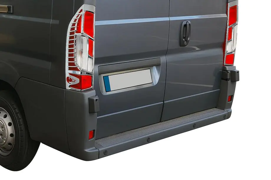 Fiat Ducato 2006–2025 Izliektas bremžu lukturu uzlikas (2014+, 2 gab., plastmasa) Image